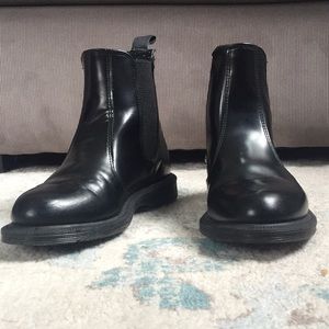 dr martens boots macys
